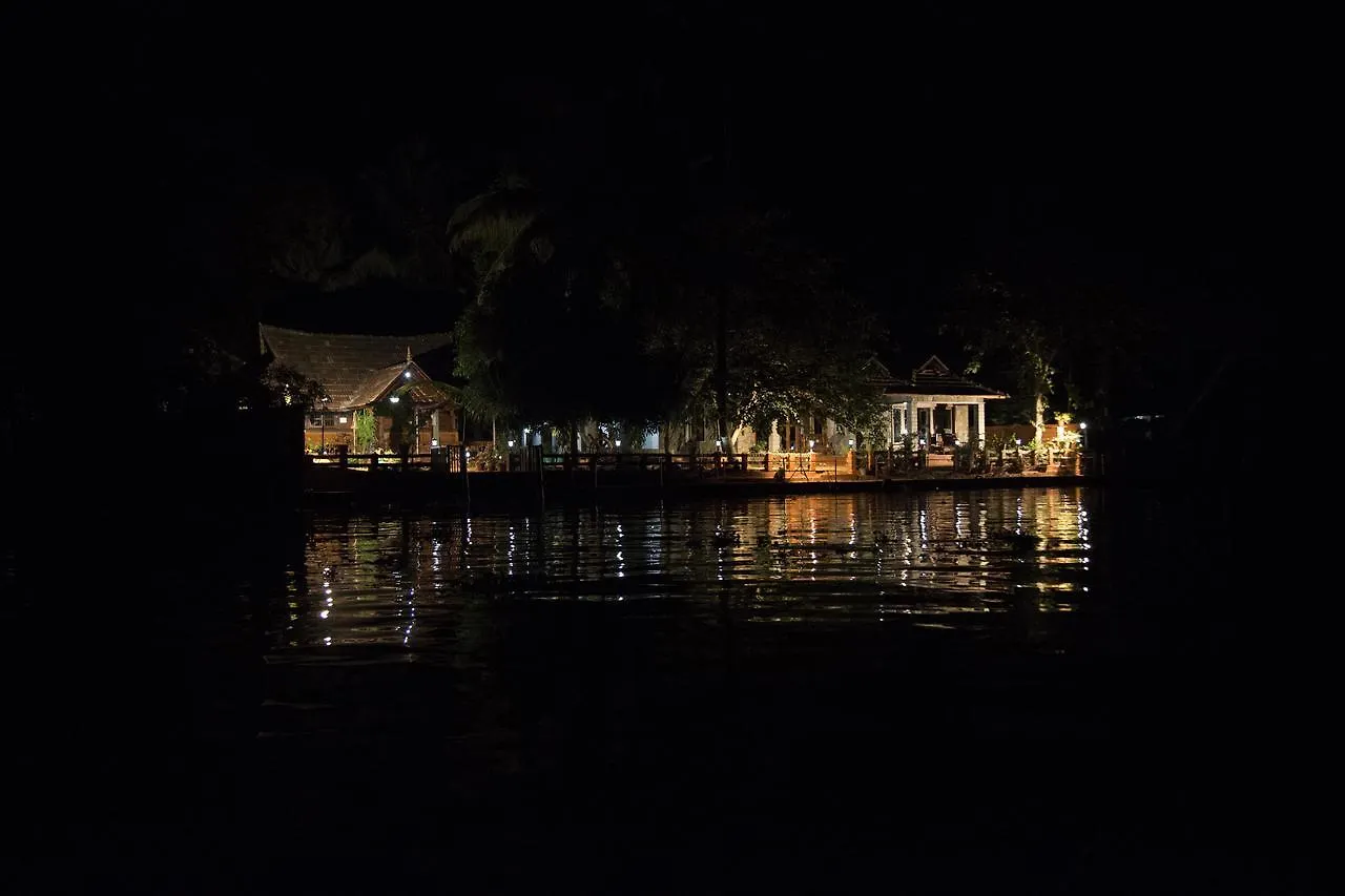 Aquabliss Resort Champakulam