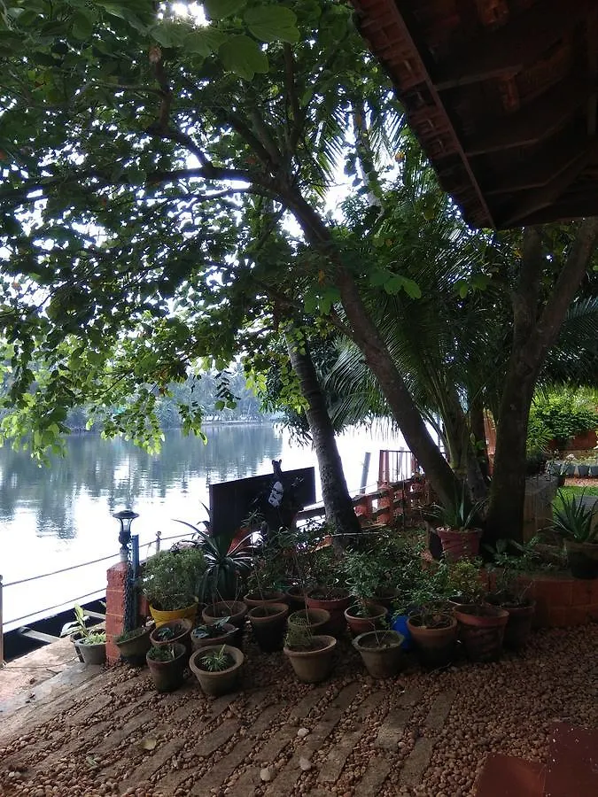Aquabliss Resort Champakulam