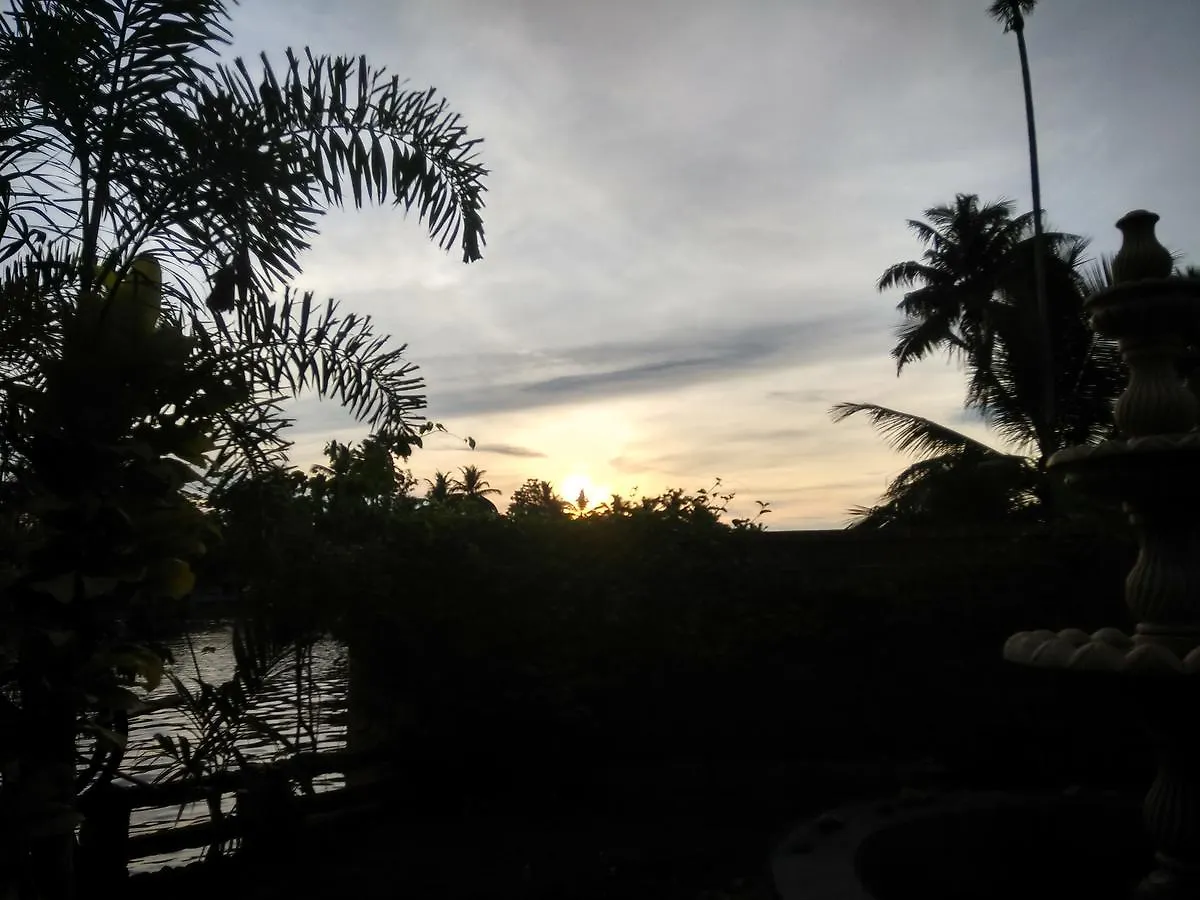 Aquabliss Resort Champakulam 3*,  India